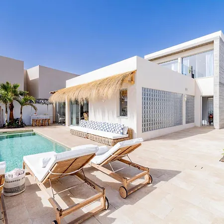 Villa Ixchel House By Sunkeyrents El Medano (Tenerife)