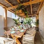 Ixchel House By Sunkeyrents *