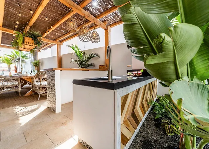 Ixchel House By Sunkeyrents 엘메다노